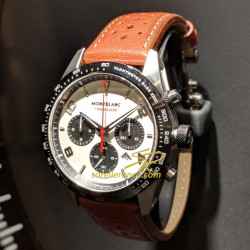 Il Montblanc TimeWalker Manufacture è un cronografo con cassa in acciaio da 43mm e cinturino in pelle marrone traforata.